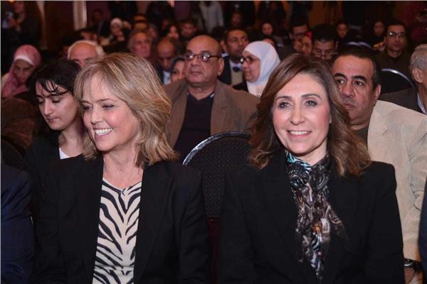وزيرة الثقافة نفين الكيلاني  والسفيرة هيلدا كليميتسدال سفيرة المملكة النرويجية بالقاهرة