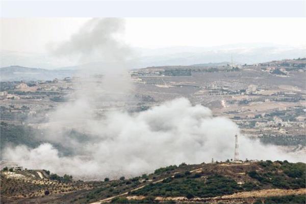 دخان يتصاعد من الحدود الإسرائيلية اللبنانية
