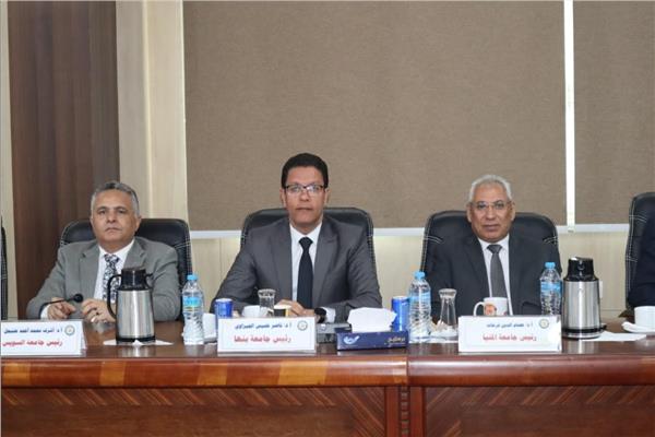الدكتور عصام فرحات رئيس جامعة المنيا خلال الفاعيلية