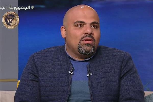 عمرو أبو بكر مدير التسويق والخدمات الخارجية بمكتبات مصر العامة