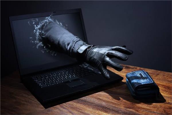 سرقة المحافظ الإلكترونية