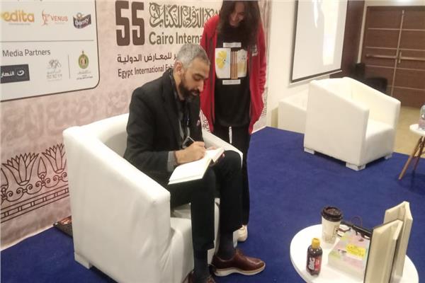 الكاتب صلاح أبو المجد