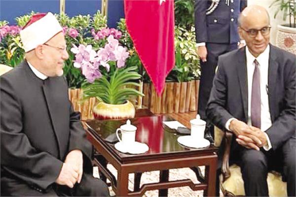 الرئيس السنغافورى ثارمان شانموغاراتنام دعم بلاده لمصر