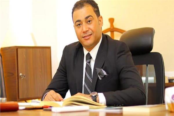 مبارك الهواري عضو اتحاد الصناعات المصرية