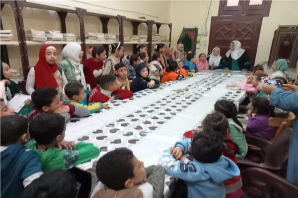 الندوات بمكتبات المساجد الكبرى للأطفال