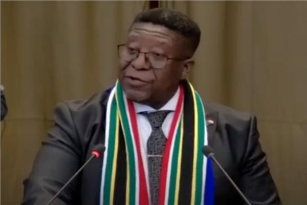 ممثل جنوب إفريقيا أمام محكمة العدل الدولية