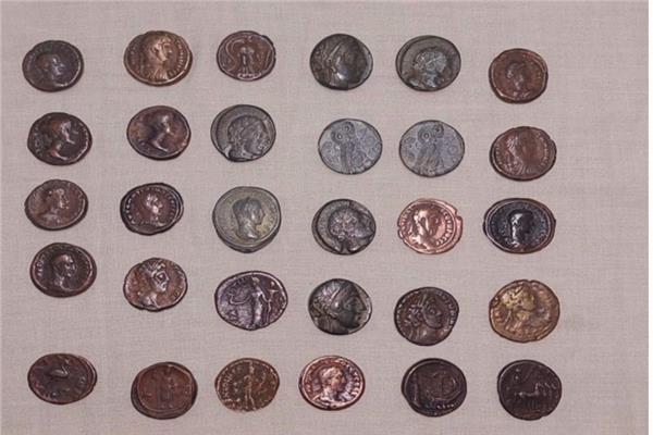 العملات الأثرية