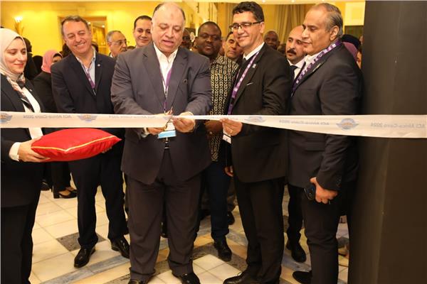 فعاليات افتتاح معرض المجلس الدولي للمطارات بالقاهرة