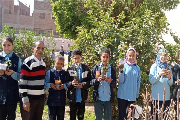 مبادرة بيئية لمدرسة نجع الشيخ الابتدائية