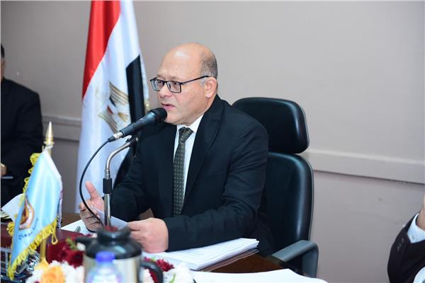 الدكتور حسان النعماني رئيس الجامعة