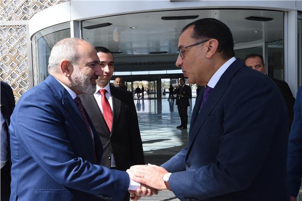  الدكتور مصطفى مدبولي مع  رئيس وزراء جمهورية أرمينيا