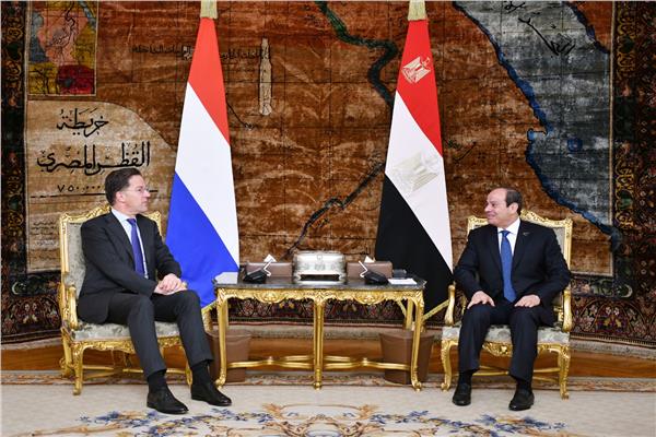 الرئيس السيسي ورئيس الوزراء الهولندي بقصر الإتحادية