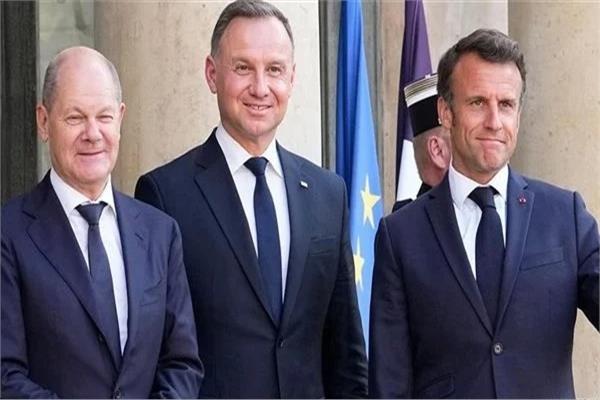 الرئيس الفرنسي ورئيس الوزراء البولندي والمستشار الألماني