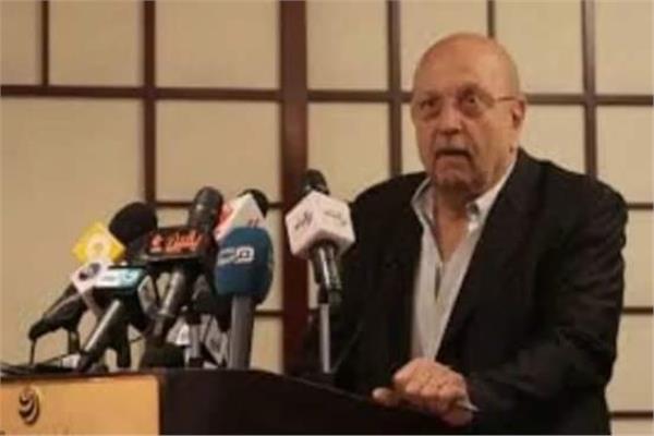 الدكتور عبدالسند يمامة رئيس حزب الوفد القطب