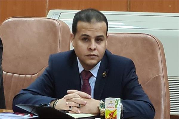 النائب مدحت الكمار عضو لجنة الصناعة بمجلس النواب