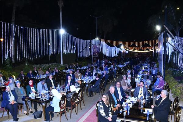 حفل إفطار بساحة حرم جامعة القاهرة