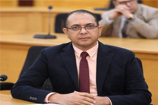 الدكتور خالد عباس عميد كلية اللغات والترجمة رئيس المؤتمر