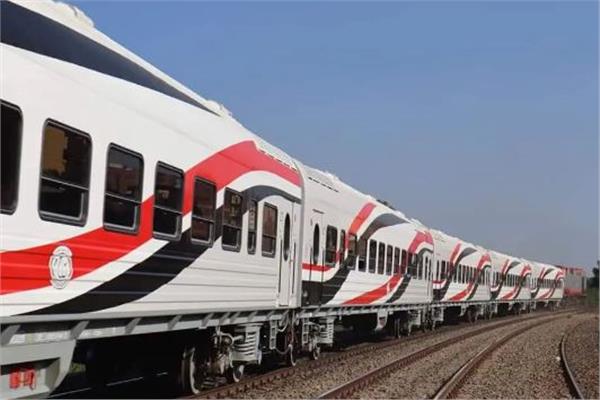 هيئة سكك حديد مصر تشغيل عدد 10 قطارات إضافية علاوة على القطارات الحالية