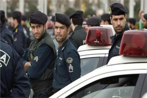 الشرطة الايرانية تعتقل ثلاثة أشخاص يشتبه بانتمائهم لتنظيم الدولة الاسلامية