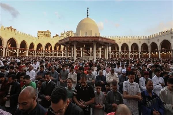  مسجد عمرو بن العاص.. أكبر أقدم ساحة لصلاة العيد في القاهرة