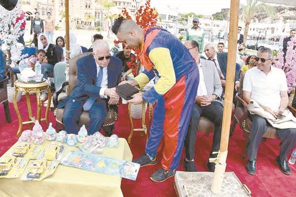 اللواء دكتور خالد فودة يحتفل بالعيد مع المواطنين