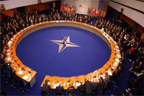 مجلس الناتو
