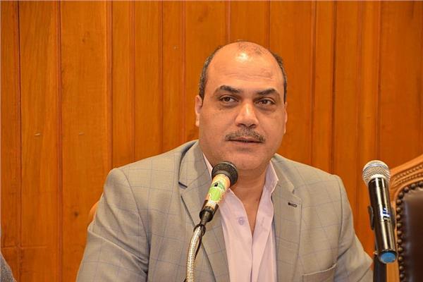 الدكتور محمد الباز رئيس مجلسي إدارة وتحرير جريدة "الدستور"