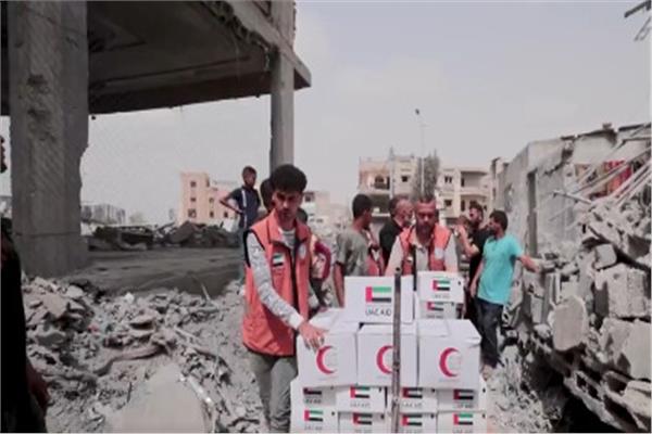 فيديو | لإغاثة السكان المنكوبين .. الإمارات أول دولة تنجح في الوصول لمدينة خانيونس