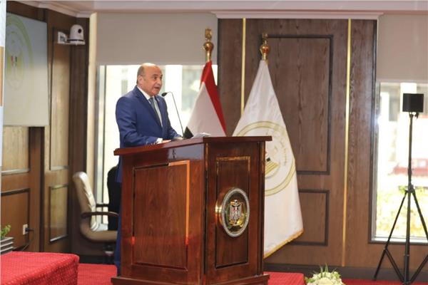  المستشار عمر مروان وزير العدل أثناء كلمته في المؤتمر