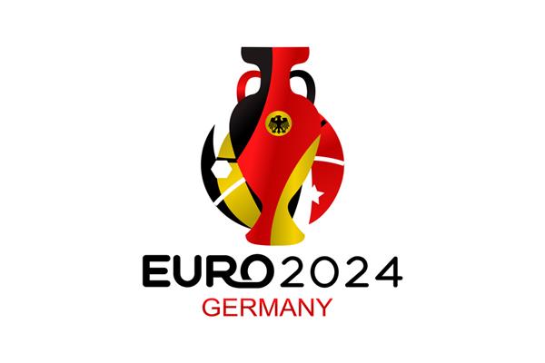 يويفا يعلن قائمة حكام يورو 2024