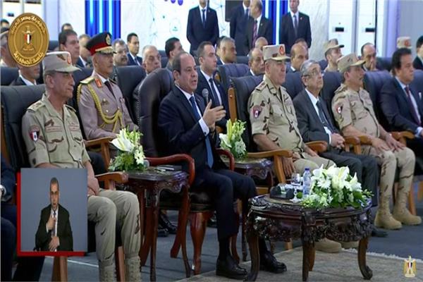  الرئيس السيسي: مصر تعتبر نقطة ومحورا رئيسيا لنقل البيانات في العالم