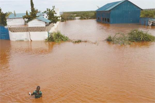 الفيضانات بعد انهيار السد