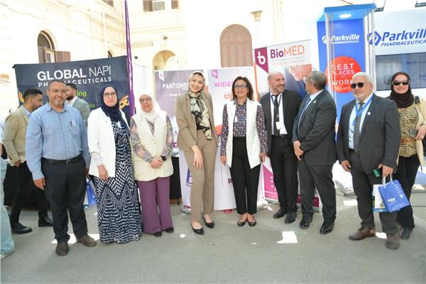 ملتقى توظيف صيدلة القاهرة بالتعاون مع شركات الأدوية