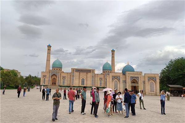 صورة لمجمع حضرة إمام في طاشقند