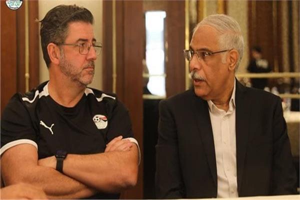 اتحاد الكرة : فيتوريا سيحصل على الشرط الجزائي.. وعامر حسين مظلوم