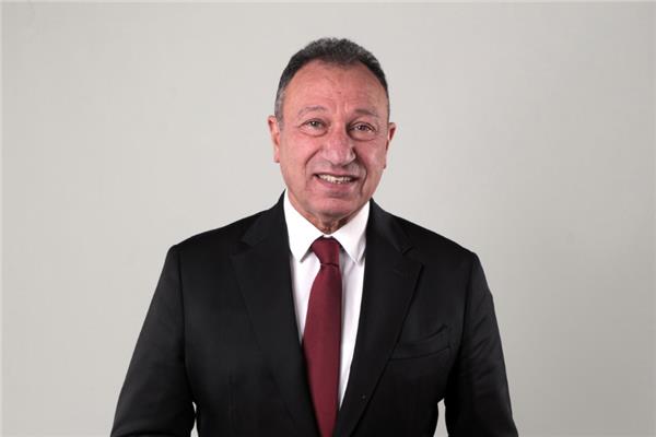 محمود الخطيب يهنئ «سيدات سلة الأهلي» ببطولة الكأس