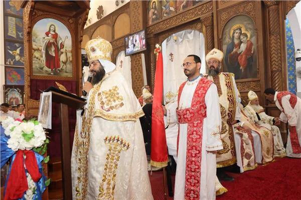 السكرتير العام يهنئ الأخوة المسيحيين بمناسبة عيد القيامة المجيد