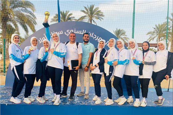 جامعة العريش تحصد كأس المهرجان الرياضي الثاني لجامعات مدن القناة