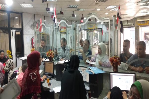 المراكز التكنولوجية بمحافظة الشرقية خلال تلقي طلبات التصالح من المواطنين 