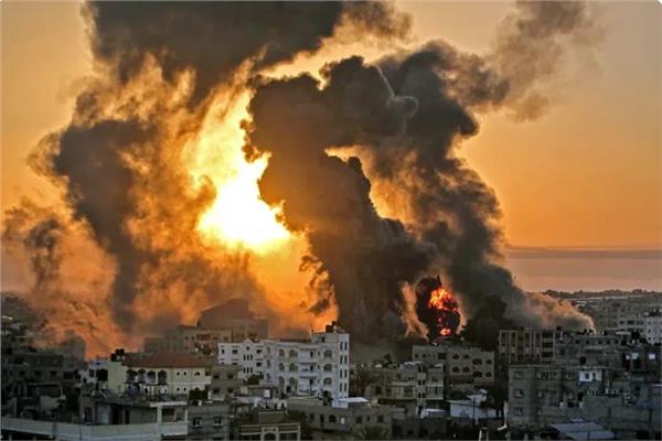 قصف إسرائيلي بمخيم النصيرات في غزة