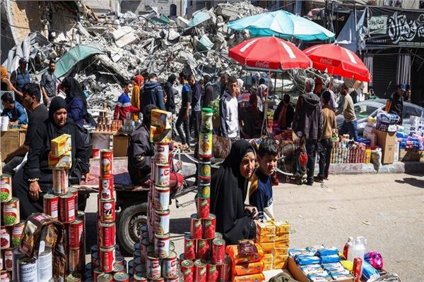 "سوق الكفاف" في غزة مصدرًا للأمل للسكان 