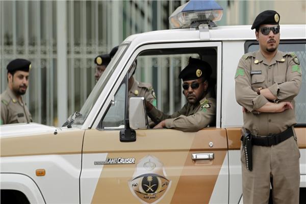 السعودية: عدم السماح بدخول مكة المكرمة لمن يحمل تأشيرة زيارة