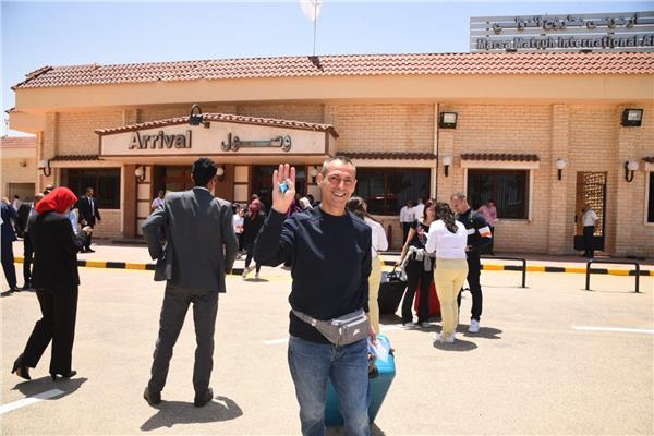 مطار مرسى مطروح