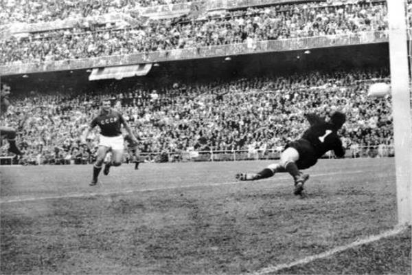 مباراة الإتحاد السوفيتي وإسبانيا التي شهدتت أكبر عدد من الحضور الجماهيري
