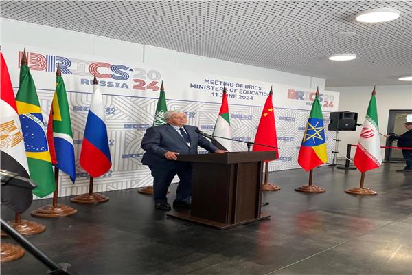"أيمن عاشور" يشارك في اجتماع وزراء التعليم العالي لدول البريكس في روسيا
