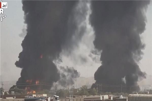 حريق هائل في مصفاة نفطية ببلدة الكوير جنوب غرب أربيل بالعراق