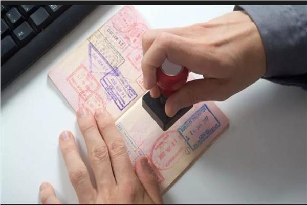  تأشيرة سياحة للإمارات