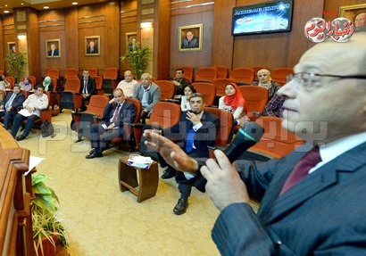ياسر عبدالعزيزرئيس الادارة المركزية للتعليم الثانوي بوازرة التربية والتعليم 