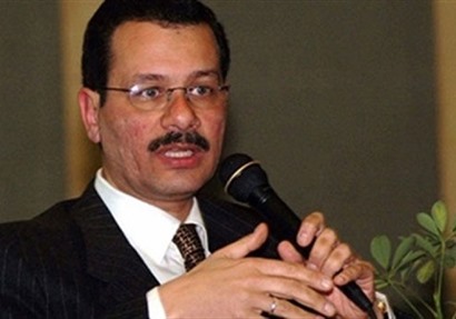 د. أحمد درويش - رئيس المنطقة الاقتصادية لقناة السويس