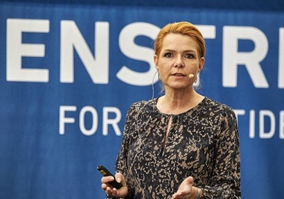 وزيرة الهجرة الدنماركية انجر ستويبيرج